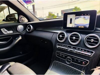 2016 Mercedes-Benz C350e 2.0 e AMG Dynamic รถเก๋ง 4 ประตู วิ่งเพียง 42,XXX KM รถศูนย์ Benz รูปที่ 6